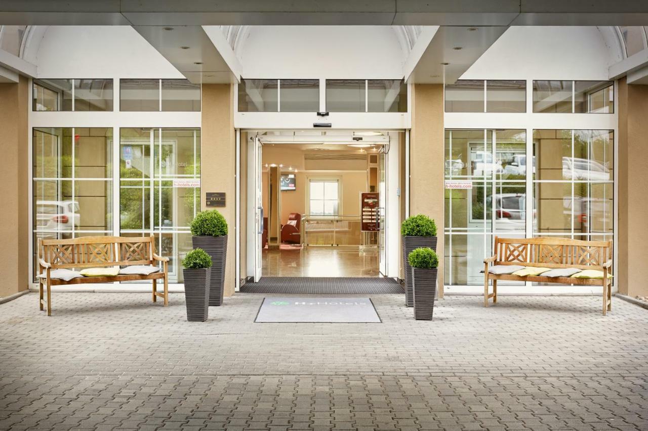 H+ Hotel Frankfurt Airport West ホーフハイム・アム・タウヌス エクステリア 写真