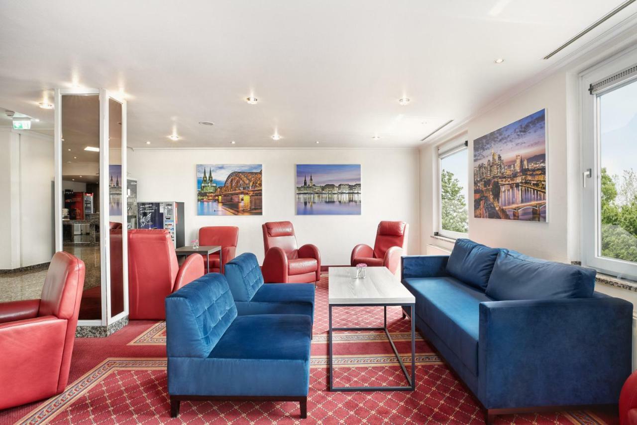H+ Hotel Frankfurt Airport West ホーフハイム・アム・タウヌス エクステリア 写真